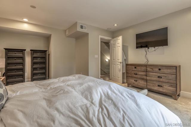 3805 Keating Street, San Diego CA: https://media.crmls.org/mediaz/45d62d45-de48-4111-b17a-062f961e1c36.jpg
