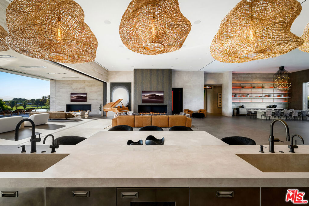 MLS #25614035 image #12