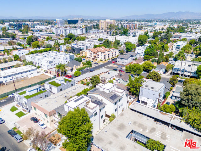 10847 Morrison Street photo 6
