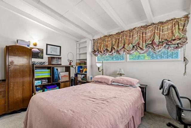 996 VIA VERDE, Del Rey Oaks CA: https://media.crmls.org/mediaz/45d9cb4e-0f14-44da-bbdc-50e31b4f8f18.jpg