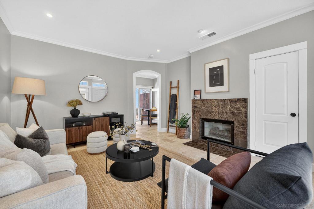 1435 Robinson Ave - photo 3