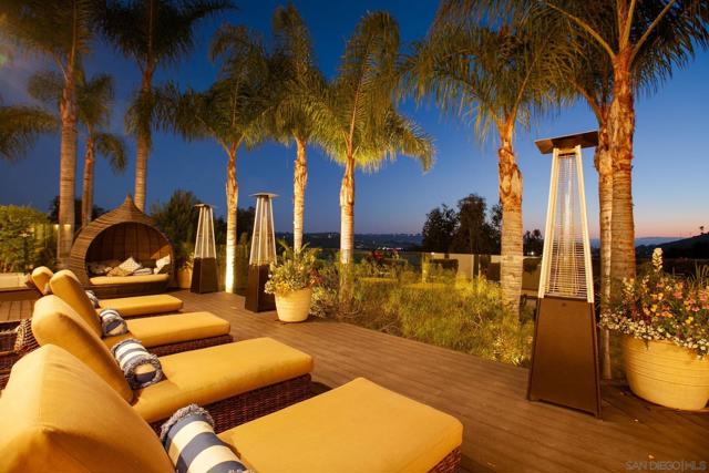 14817 Arroyo Rosita, Rancho Santa Fe CA: https://media.crmls.org/mediaz/45dc9736-ca67-4301-ab15-a2a7e6d00029.jpg