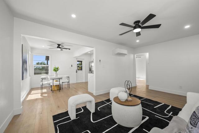 4138 Blackton Dr, La Mesa CA: https://media.crmls.org/mediaz/45de10bb-b7b5-4d3e-beea-bf49deadf7fd.jpg