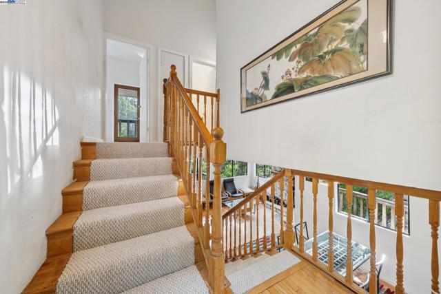 7171 HOMEWOOD DRIVE, Oakland CA: https://media.crmls.org/mediaz/45df616f-8e8f-409e-8f0b-40649b02c6c3.jpg