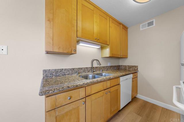 Detail Gallery Image 8 of 27 For 6202 Friars Rd #316,  San Diego,  CA 92108 - 1 Beds | 1 Baths