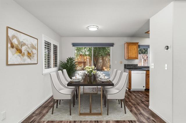 4325 Heritage Place, Stockton CA: https://media.crmls.org/mediaz/45e05d2e-e616-4e58-9f19-c6073ecaa159.jpg