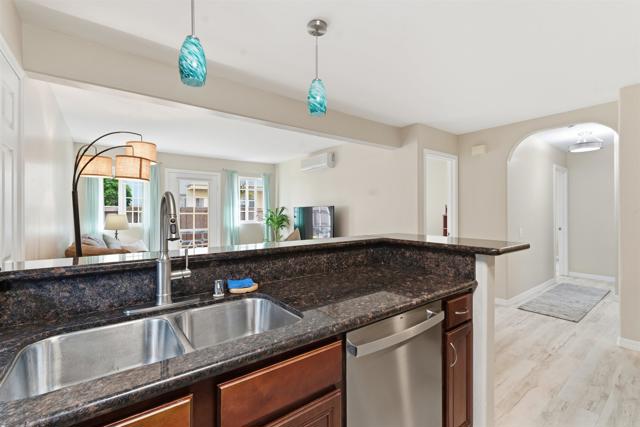 Detail Gallery Image 13 of 25 For 5402 Balboa Arms Dr #314,  San Diego,  CA 92117 - 2 Beds | 2 Baths