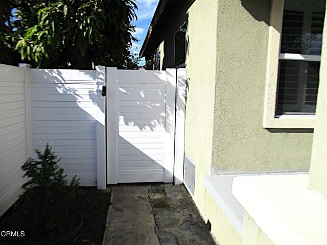 Detail Gallery Image 14 of 50 For 1129 La Puerta St, Los Angeles,  CA 90023 - 3 Beds | 1 Baths