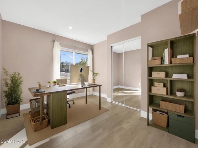 898 Oakmound Avenue, Newbury Park CA: https://media.crmls.org/mediaz/45e29275-d126-476f-96f1-99491362592b.jpg