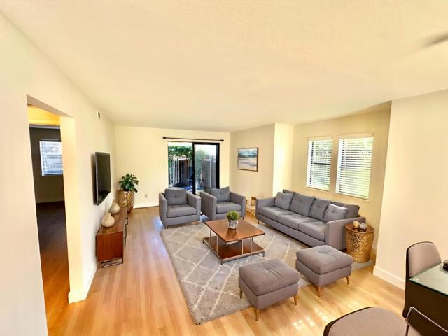 558 Ironwood Terrace, Sunnyvale CA: https://media.crmls.org/mediaz/45e2e4d3-b0cd-4b67-a863-b5968816fe05.jpg