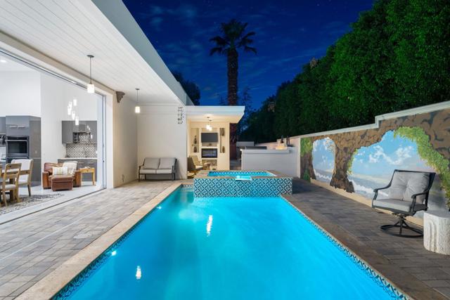 74775 Del Coronado Drive, Palm Desert CA: https://media.crmls.org/mediaz/45e35647-79ed-48d7-b7f2-47d8cd4c5547.jpg