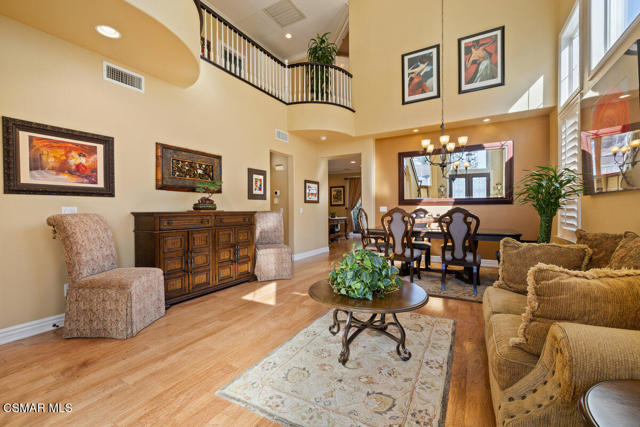 2787 Stonecutter Street, Thousand Oaks CA: https://media.crmls.org/mediaz/45e3fad0-bbb8-4fdb-96a3-e414e268725a.jpg