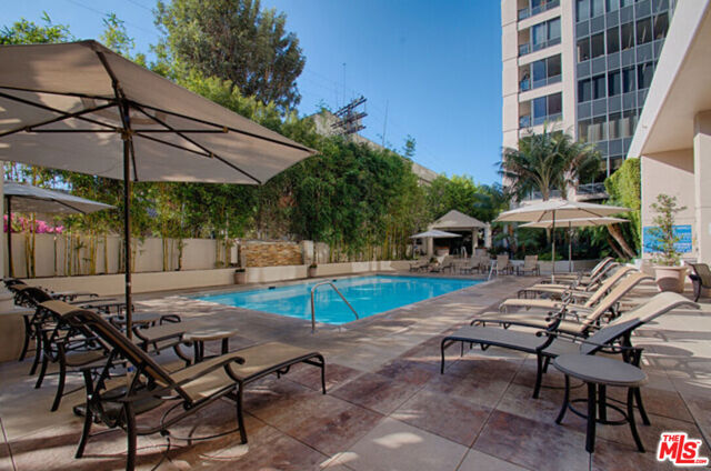 10724 Wilshire Boulevard, Los Angeles CA: https://media.crmls.org/mediaz/45e49269-98c3-492d-b4e2-dc7d2a7415db.jpg