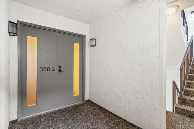 Detail Gallery Image 6 of 42 For 2420 Torrey Pines Rd #B202,  La Jolla,  CA 92037 - 2 Beds | 2 Baths