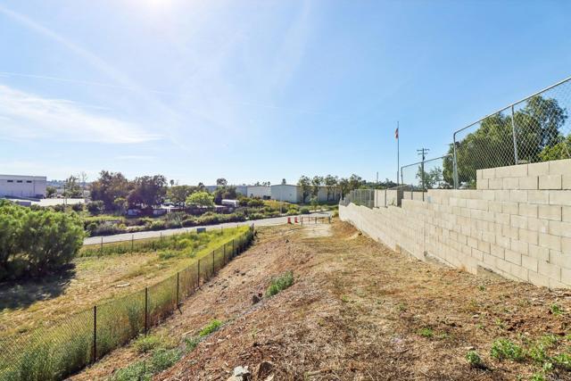 Detail Gallery Image 59 of 70 For 2397 Mira Sol Dr, Vista,  CA 92084 - 3 Beds | 2 Baths