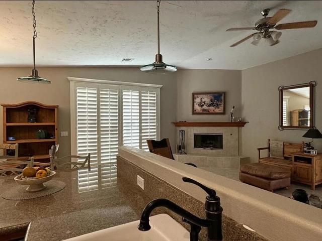 68233 Calle Descanso, Desert Hot Springs CA: https://media.crmls.org/mediaz/45e6f3ba-847f-4a35-9214-b1ecae035f74.jpg