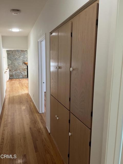 5414 Palm Drive, La Canada Flintridge CA: https://media.crmls.org/mediaz/45e7d11a-c25d-4c41-a891-2a82722a31db.jpg