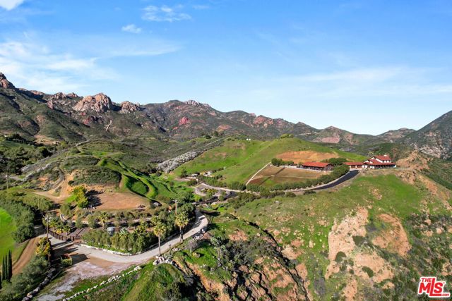 Drew Fenton | 12486 Yerba Buena Road Malibu CA | MLS: 7446370 Drew Fenton | 12486 Yerba Buena Road Malibu CA | MLS: 7446370