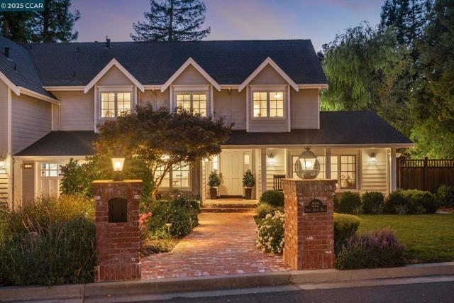 222 Still Creek Rd, Danville CA: https://media.crmls.org/mediaz/45e8ac7a-a048-4fba-861b-64ddf92e555a.jpg