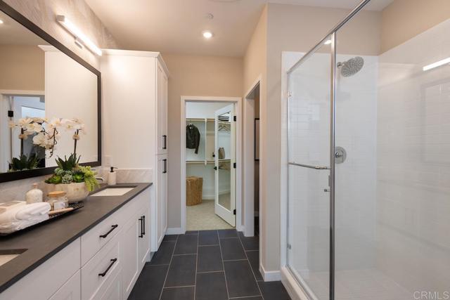 Detail Gallery Image 5 of 13 For 1770 Camino Strava #1,  Chula Vista,  CA 91913 - 2 Beds | 2 Baths