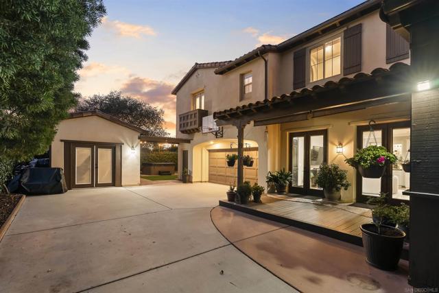 14582 Luna Media, San Diego CA: https://media.crmls.org/mediaz/45eb5d28-c769-4c6f-acd2-a72f1201edca.jpg
