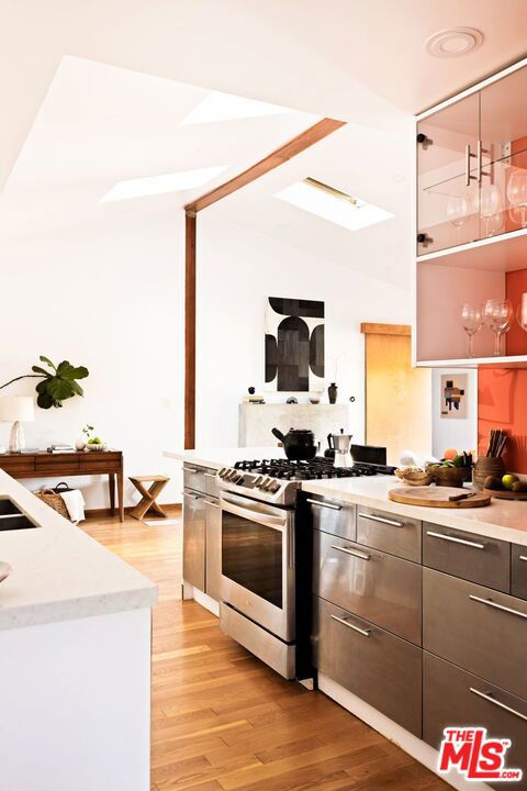 723 Terrace 49 photo 15