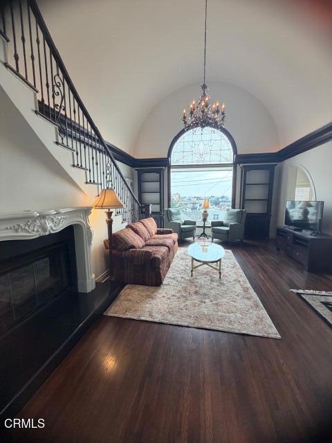 Detail Gallery Image 7 of 17 For 419 Brakey Rd, Ventura,  CA 93001 - 3 Beds | 3 Baths