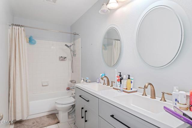 Detail Gallery Image 16 of 35 For 4078 Bending Oak Ct, Moorpark,  CA 93021 - 3 Beds | 2/1 Baths