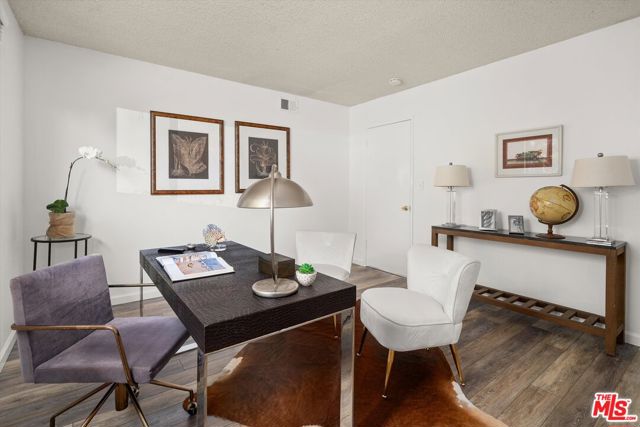 540 Miramonte Drive, Santa Barbara CA: https://media.crmls.org/mediaz/45ecc52f-d68e-46ec-8ea3-4cd8965f8324.jpg