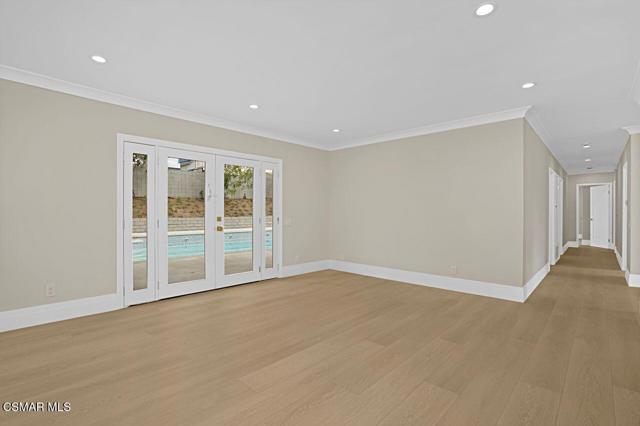 20_11946769_184500_184500-EM-120