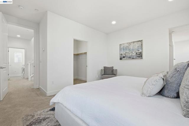 Image 18 of 44 For 8553 Schooner Way