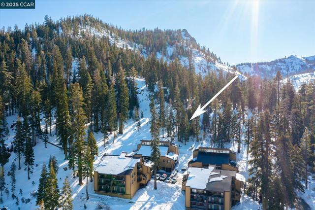 2201 Scott Peak Pl 49,  CA: https://media.crmls.org/mediaz/45ee273f-ab2a-4f62-8a39-bdea63e1a129.jpg