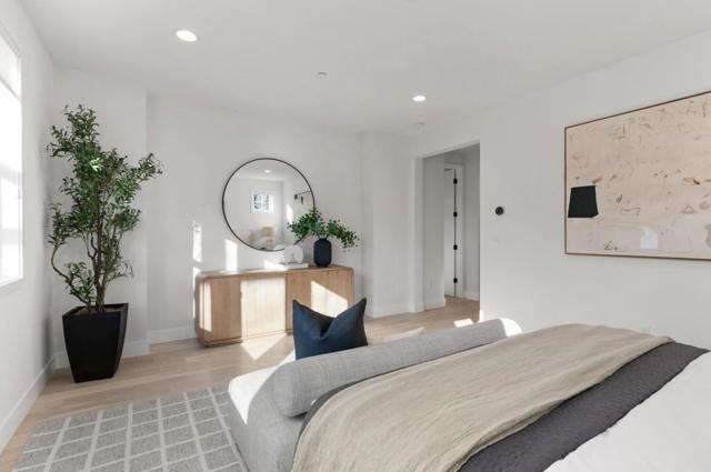 3070 Sterling Way, Redwood City CA: https://media.crmls.org/mediaz/45eee17b-1703-495c-887e-ecce20515ba6.jpg