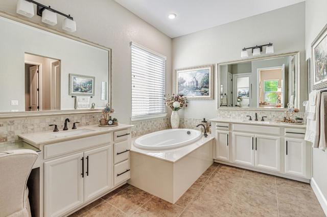 7832 Cobblestone Court, Gilroy CA: https://media.crmls.org/mediaz/45eee559-1f9b-49f3-9d5f-2c339de823b2.jpg