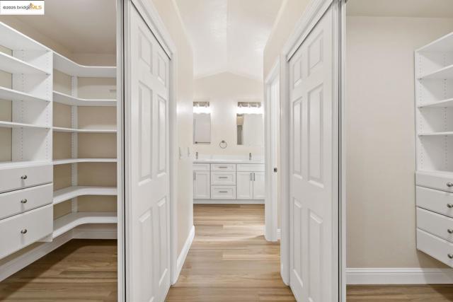 521 Freemark LN, Oakley CA: https://media.crmls.org/mediaz/45ef0f8a-b379-4566-be75-f3143d329604.jpg