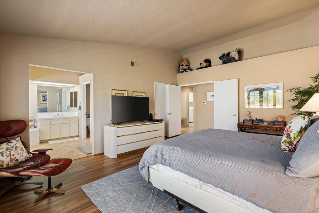 MLS #219137322DA image #28