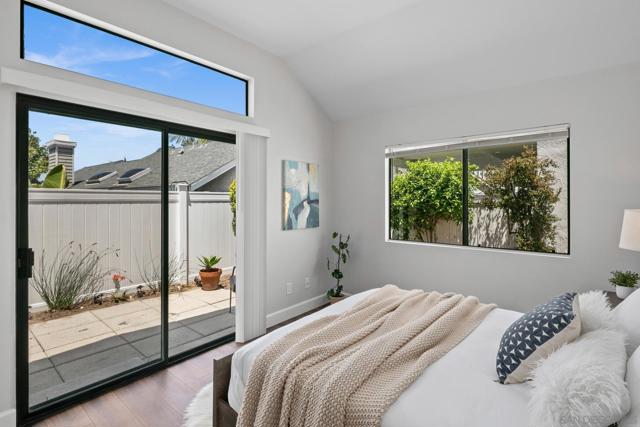 802 Spindrift Ln, Carlsbad CA: https://media.crmls.org/mediaz/45f301b4-6791-475b-b4b4-3ccaa46e5c42.jpg