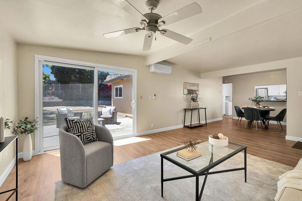 4560 Derrick Drive - photo 5