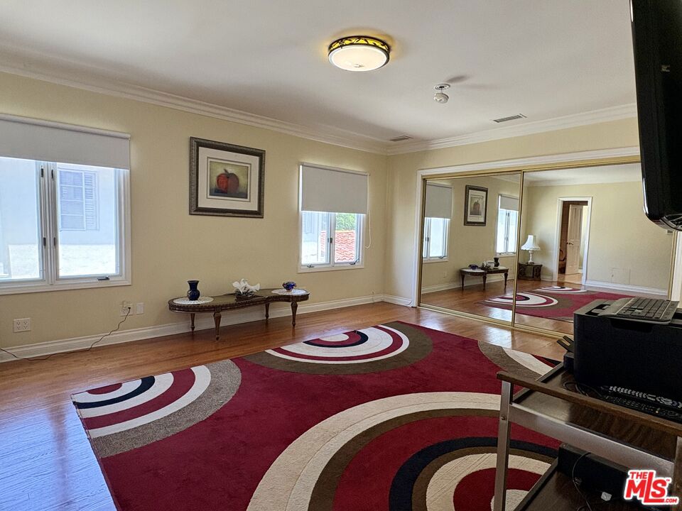 MLS #26860307 image #26