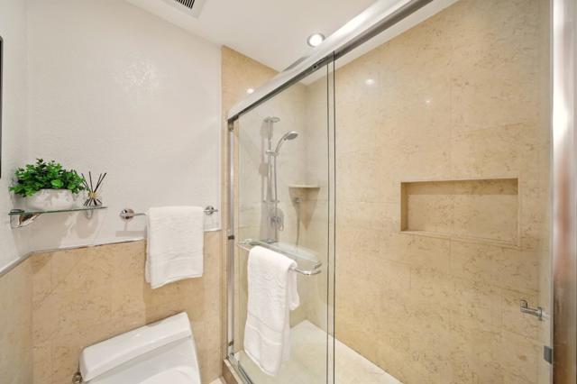 34919 Oyster Bay Terrace, Fremont CA: https://media.crmls.org/mediaz/45f517ac-b8da-461a-8977-4c421b5a2284.jpg