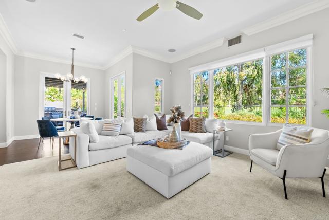 Detail Gallery Image 9 of 22 For 16622 Sweet Leilani Ln, San Diego,  CA 92127 - 4 Beds | 4/1 Baths