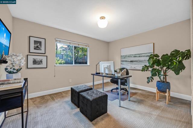 100 Bedford Ct, Danville CA: https://media.crmls.org/mediaz/45f778e0-b007-409a-a4ec-6268255e6a4f.jpg