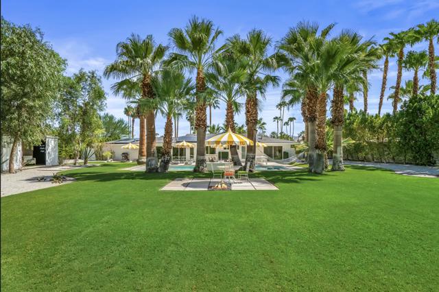 165 S Avenida Elenora, Palm Springs, CA 92262