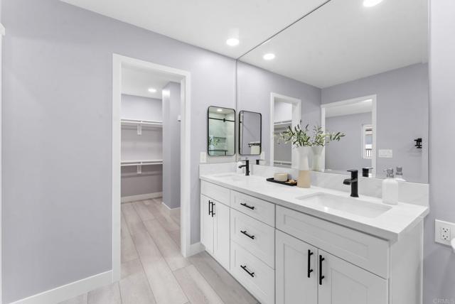 Detail Gallery Image 28 of 41 For 1413 La Salina St, Oceanside,  CA 92054 - 3 Beds | 2 Baths