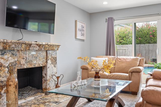 9542 Halifax Street, Ventura CA: https://media.crmls.org/mediaz/45fc5807-452b-4e25-b012-6870573743fb.jpg
