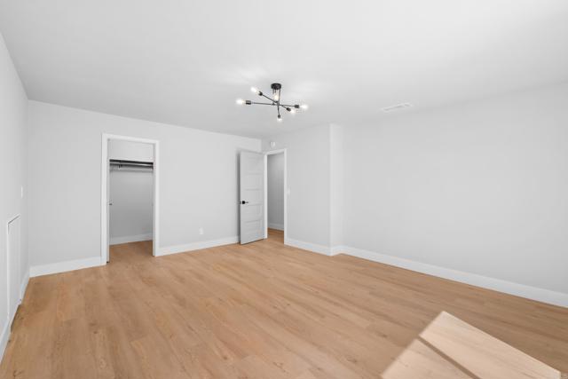 Image 45 of 57 For 10594 Rookwood Drive