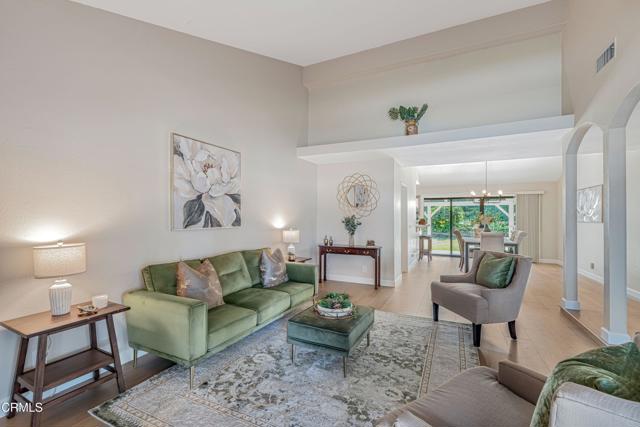 Detail Gallery Image 7 of 52 For 2246 Adrian St, Newbury Park,  CA 91320 - 3 Beds | 2 Baths