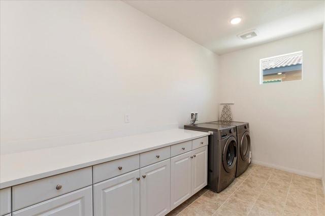 82685 Burnette Drive, Indio CA: https://media.crmls.org/mediaz/45fd5dbe-d1ab-4d9a-878e-264b3e33553c.jpg