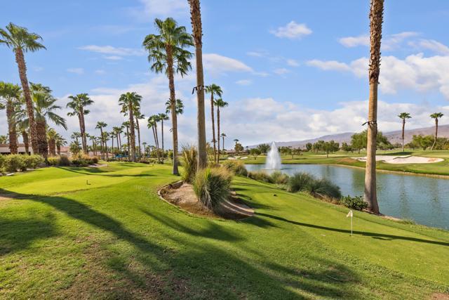 81071 Avenida Sombra, Indio CA: https://media.crmls.org/mediaz/45fd7f28-aca2-4345-8098-60d76e69b585.jpg