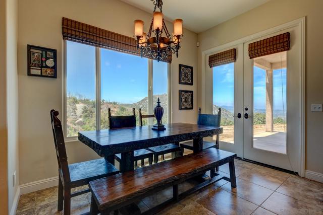 16677 Falcon Heights Rd, Ramona CA: https://media.crmls.org/mediaz/45ff2fb1-ad44-41e4-bbae-9d39072bc0d1.jpg